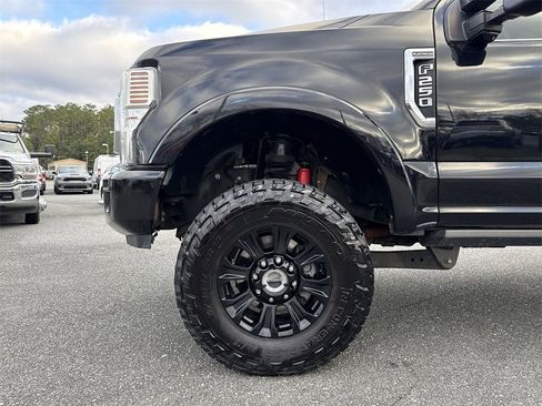 Used 2020 Ford F250 Platinum w/ Tremor Off-Road Package image 10