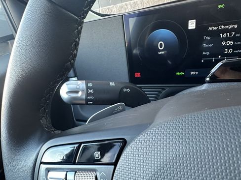 Used 2025 Hyundai Ioniq 5 SE RWD image 15