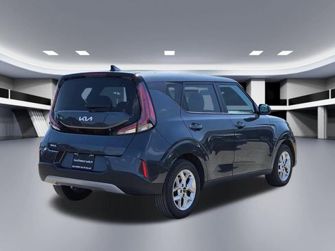 Certified 2024 Kia Soul LX w/ Option Group 015 FWD image 6
