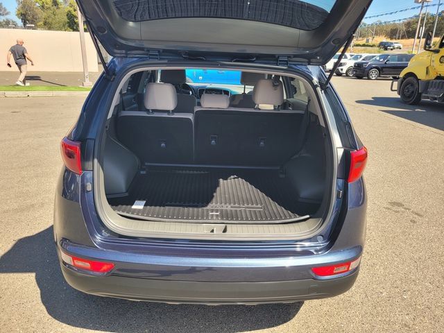 Used 2018 Kia Sportage LX w/ LX Technology Package AWD/4WD image 8