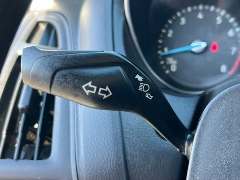 Used 2018 Ford Focus SE image 28