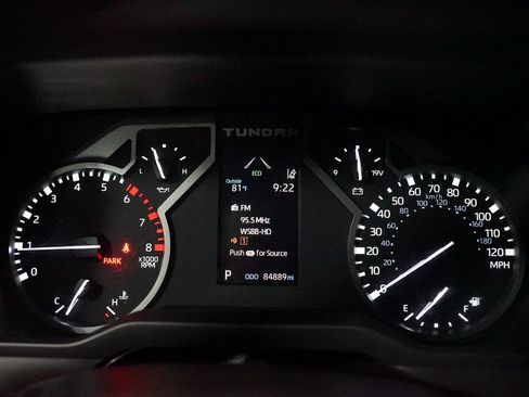 Used 2022 Toyota Tundra Limited AWD/4WD image 16