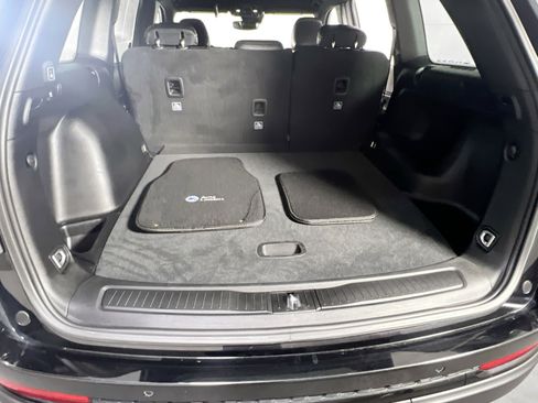 Used 2023 Jeep Grand Cherokee Altitude AWD/4WD image 24