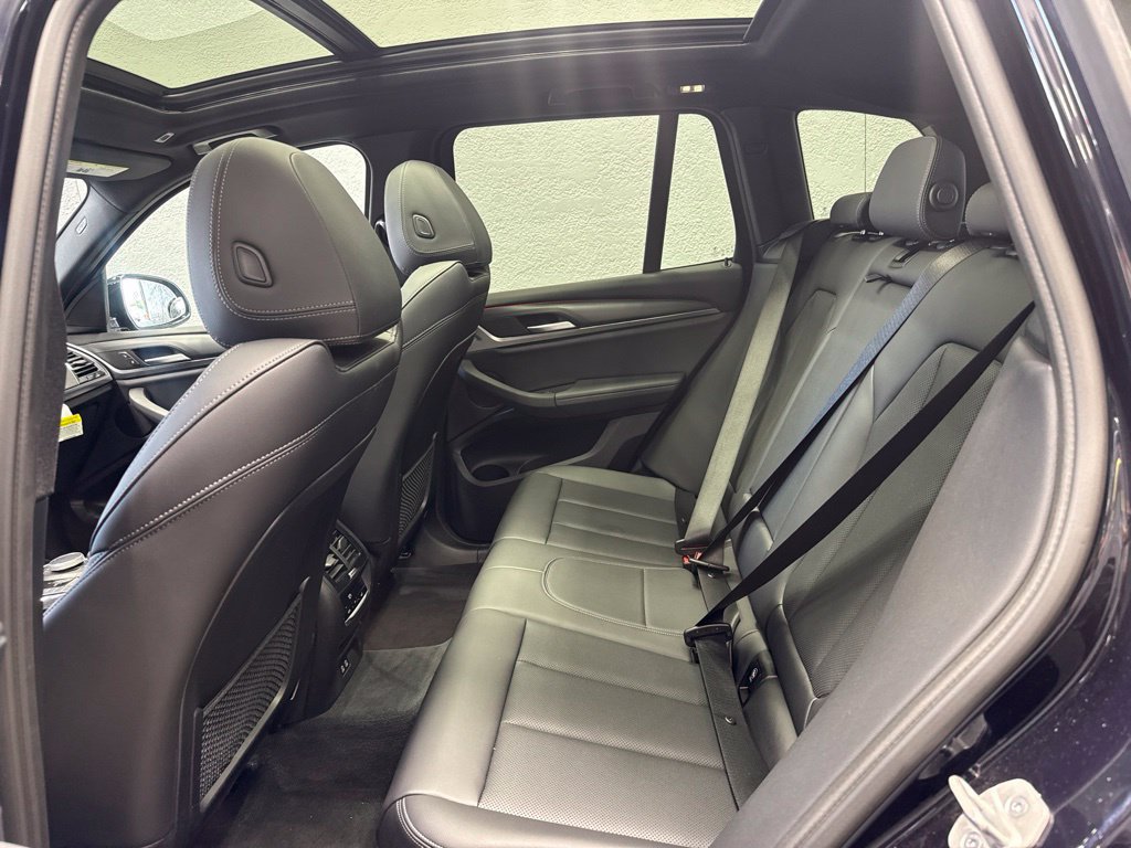Used 2022 BMW X3 xDrive30i w/ M Sport Package AWD/4WD image 16