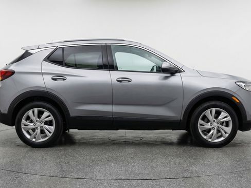 Used 2025 Buick Encore GX Preferred AWD/4WD image 11