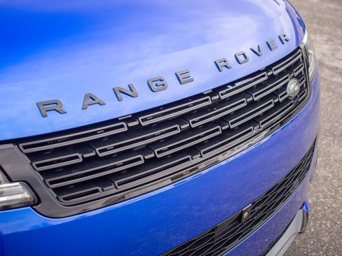 Certified 2025 Land Rover Range Rover Sport Autobiography image 16