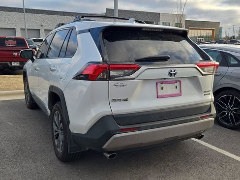 Used 2023 Toyota RAV4 Limited image 2