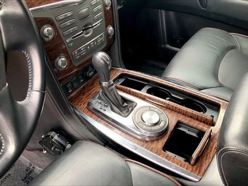 Used 2020 Nissan Armada SL w/ Premium Package RWD image 17