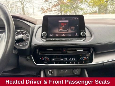 Used 2023 Nissan Rogue SV w/ SV Premium Package image 20