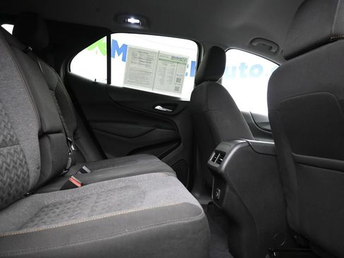 Used 2022 Chevrolet Equinox LT image 9
