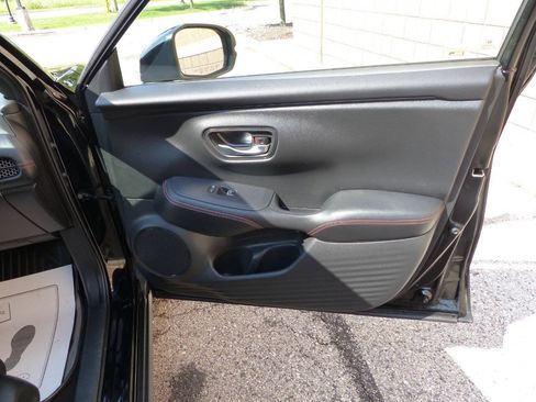 Used 2024 Honda HR-V Sport image 38