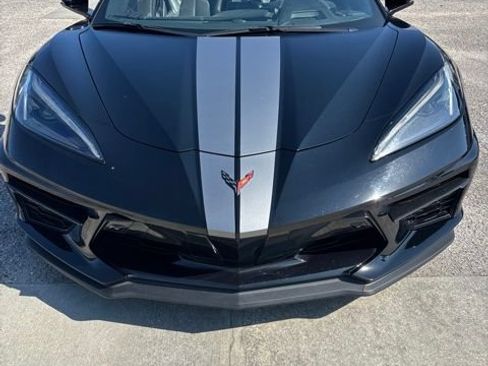 Used 2023 Chevrolet Corvette Stingray Premium Conv w/ Z51 Performance Package RWD image 2