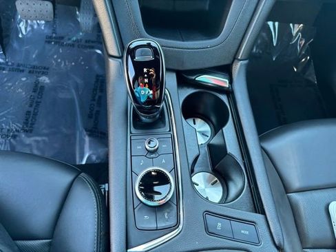 Certified 2025 Cadillac XT5 Premium Luxury image 24