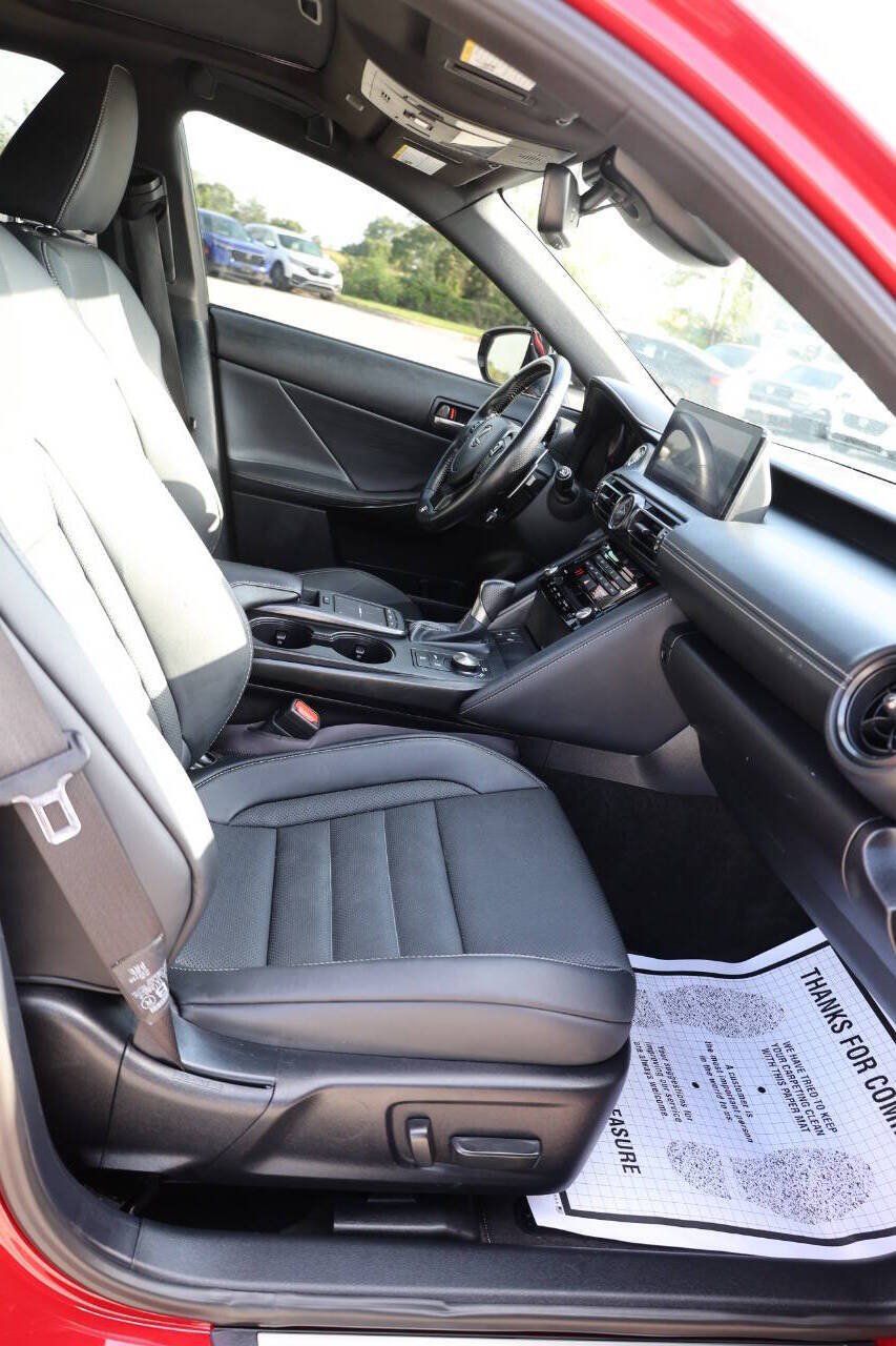 Used 2023 Lexus IS 350 F Sport w/ Memory Package AWD/4WD image 15