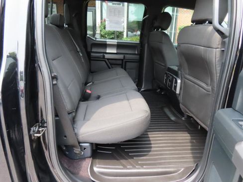 Used 2016 Ford F150 XLT w/ Equipment Group 302A Luxury AWD/4WD image 21
