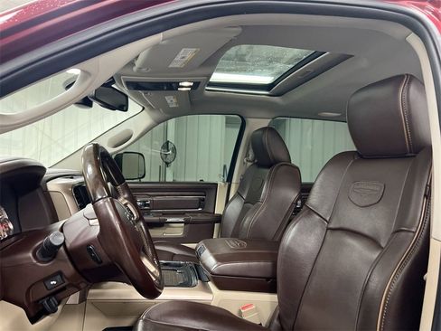 Used 2017 RAM 1500 Laramie Longhorn w/ Cold Weather Group image 19