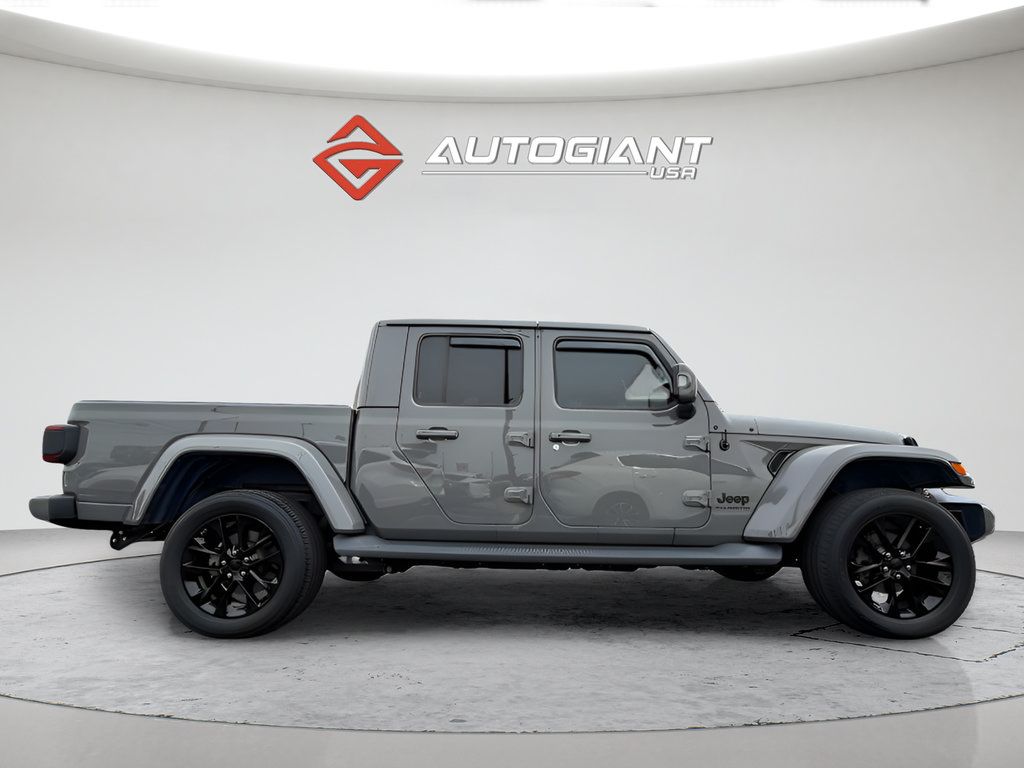 Used 2023 Jeep Gladiator Overland AWD/4WD image 15