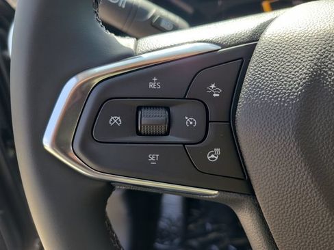 New 2026 Chevrolet Trax LT w/ Midnight Edition FWD image 27