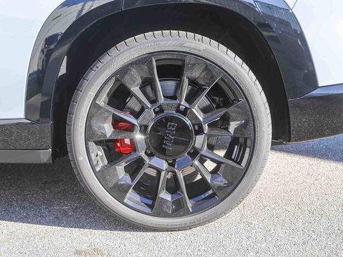 New 2026 BMW XM Label Red image 8