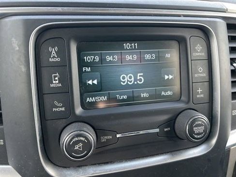 Used 2020 RAM 1500 Classic SLT image 20