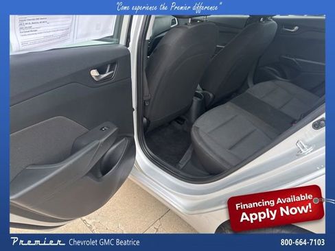 Used 2021 Hyundai Accent SE image 14