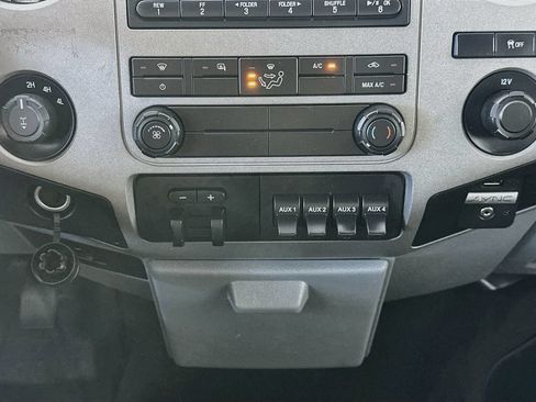 Used 2016 Ford F350 XLT AWD/4WD image 16