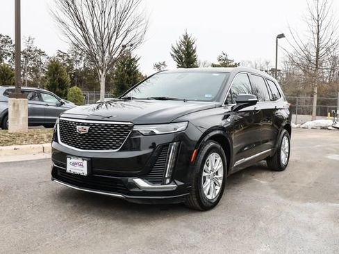 Used 2023 Cadillac XT6 Luxury image 10