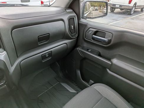 Used 2022 Chevrolet Silverado 1500 Custom image 20