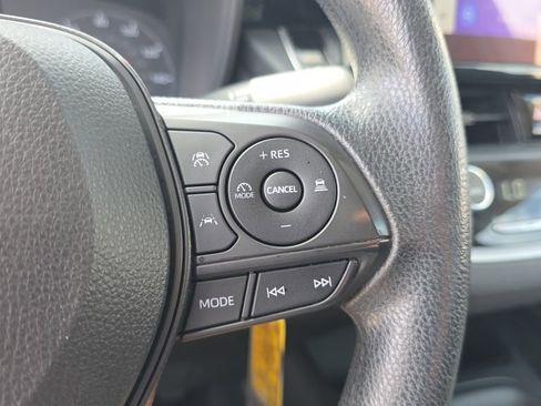 Used 2024 Toyota Corolla LE FWD image 22