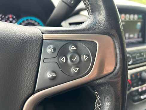 Used 2019 GMC Yukon XL Denali w/ Denali Ultimate Package AWD/4WD image 28