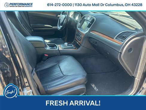 Used 2015 Chrysler 300 C Platinum w/ Light Group RWD image 14