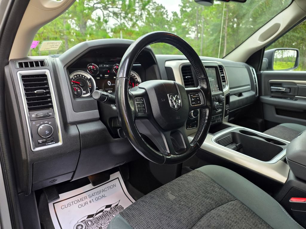 Used 2019 RAM 1500 Warlock AWD/4WD image 12