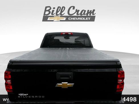 Used 2018 Chevrolet Silverado 1500 Custom w/ Custom Value Package AWD/4WD image 16