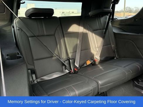 Used 2022 Chevrolet Tahoe RST w/ Sport Performance Package image 23