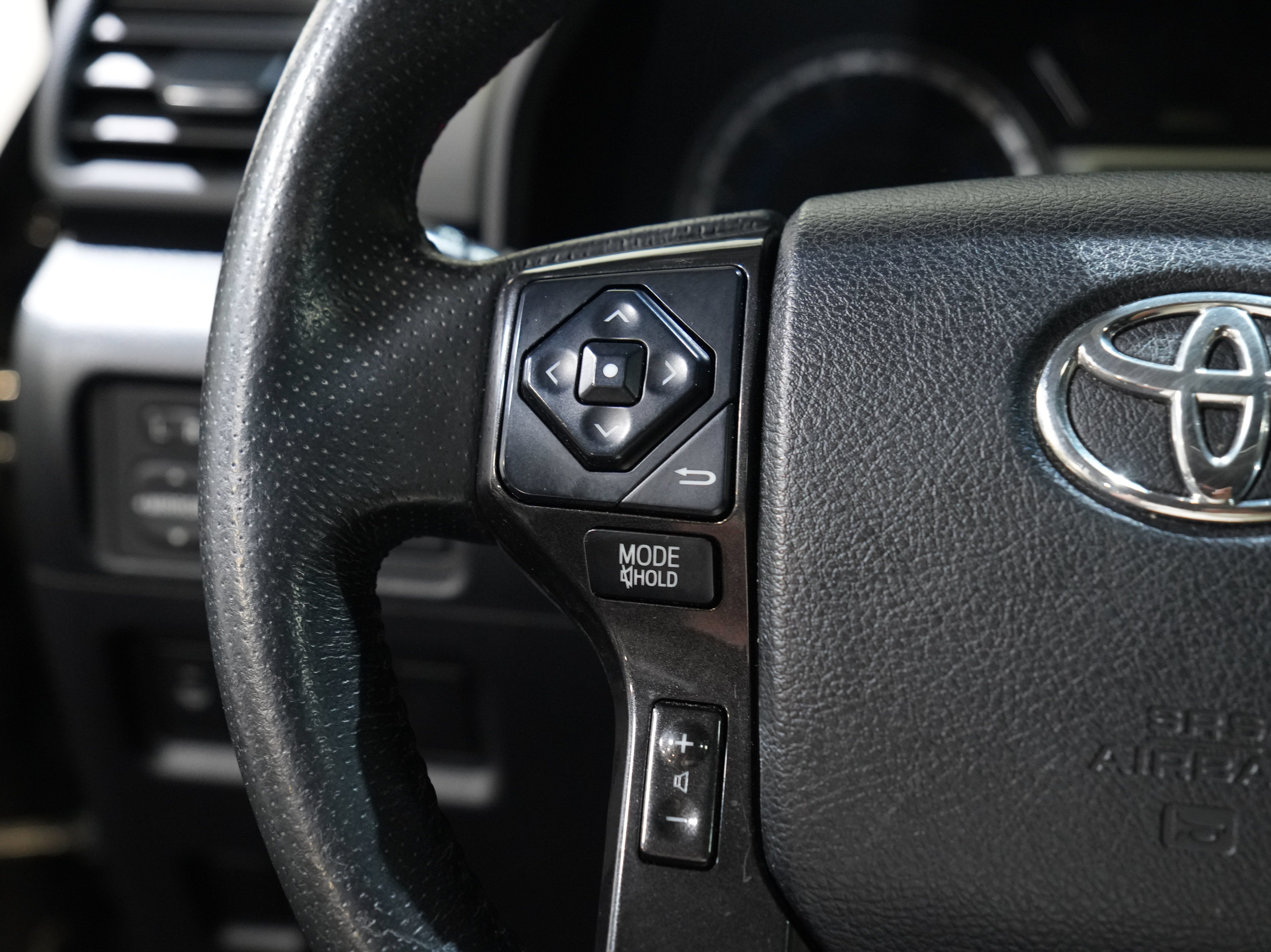 Used 2019 Toyota 4Runner TRD Pro AWD/4WD image 38