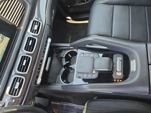 Used 2021 Mercedes-Benz GLS 450 4MATIC image 23