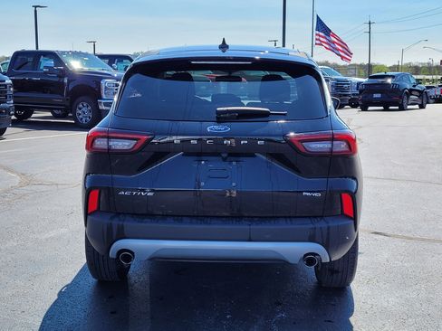Used 2023 Ford Escape Active image 5