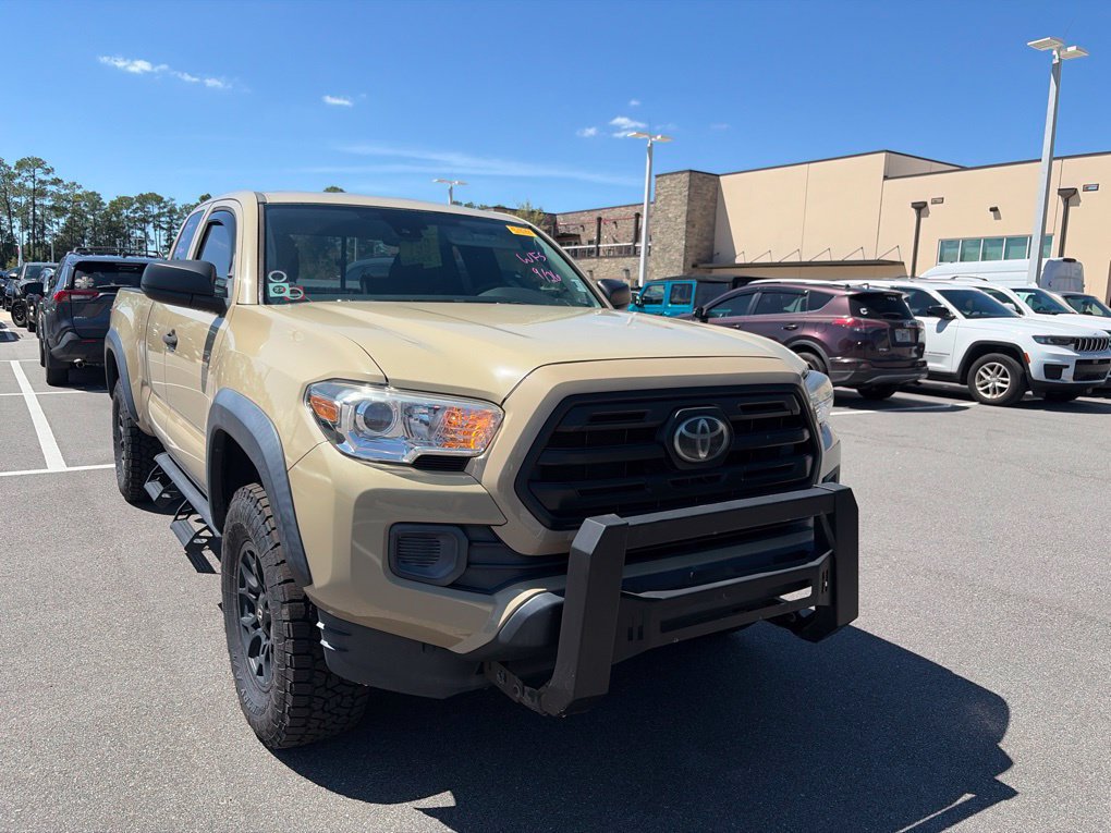 Used 2019 Toyota Tacoma SR w/ SX Package AWD/4WD image 12