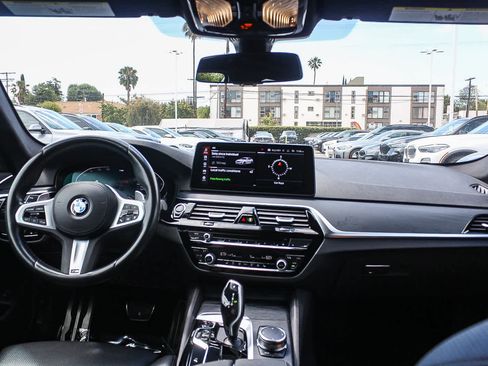Used 2023 BMW 530i w/ M Sport Package RWD image 12