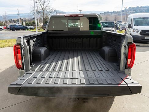 Used 2025 GMC Sierra 1500 Denali w/ Denali Reserve Package image 37