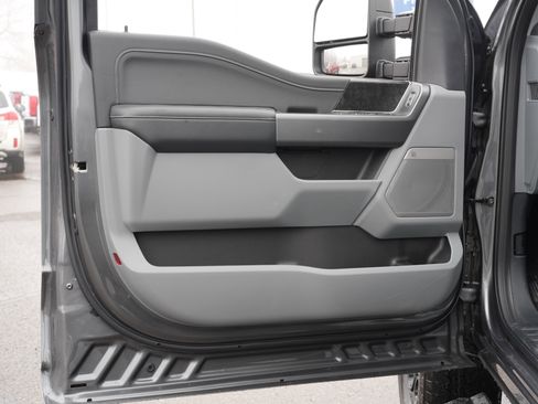 New 2026 Ford F250 XLT w/ XLT Premium Package image 16