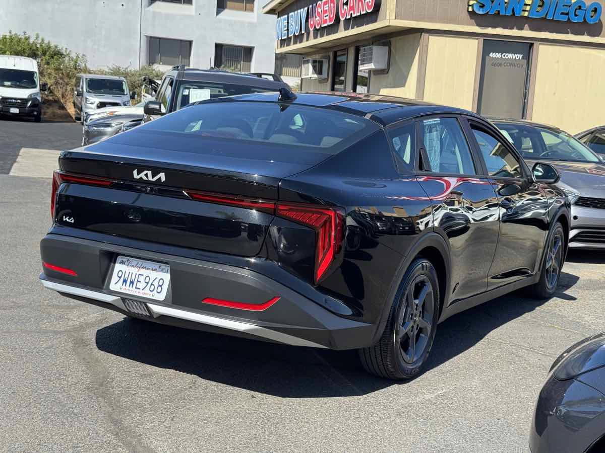 Used 2026 Kia K4 FWD image 14