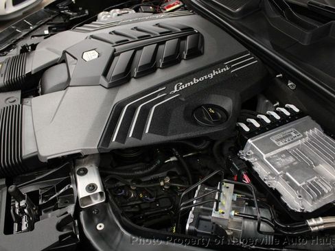 Used 2023 Lamborghini Urus S image 59