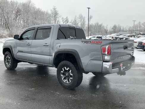 Used 2020 Toyota Tacoma TRD Off-Road image 27