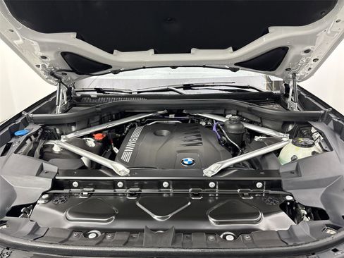 New 2026 BMW X7 xDrive40i w/ Premium Package image 20