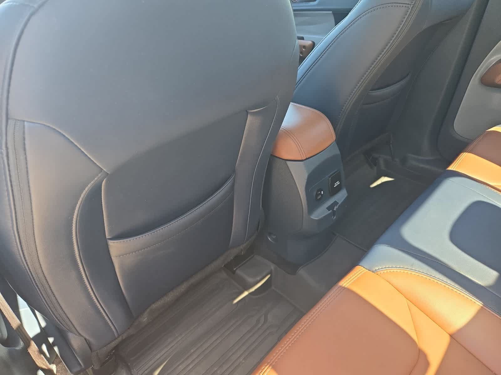 Used 2024 Ford Maverick Lariat FWD image 18