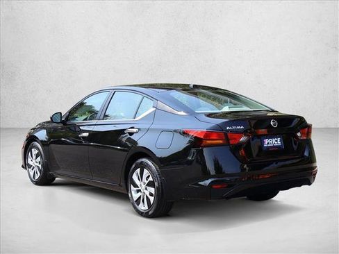 Used 2019 Nissan Altima 2.5 S FWD image 10