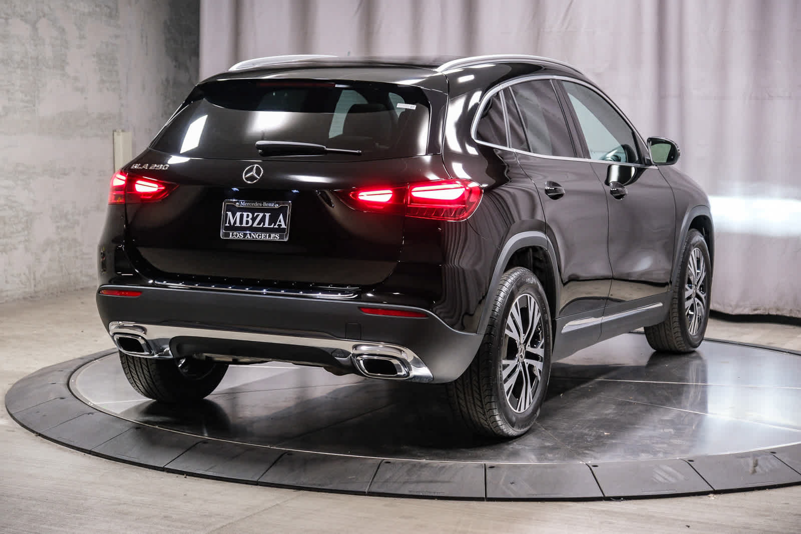 Certified 2026 Mercedes-Benz GLA 250 image 4