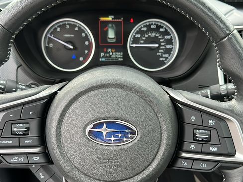 Used 2023 Subaru Forester Premium image 11