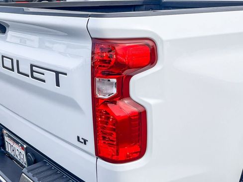 Used 2026 Chevrolet Silverado 1500 LT w/ Z71 Off-Road Package image 8